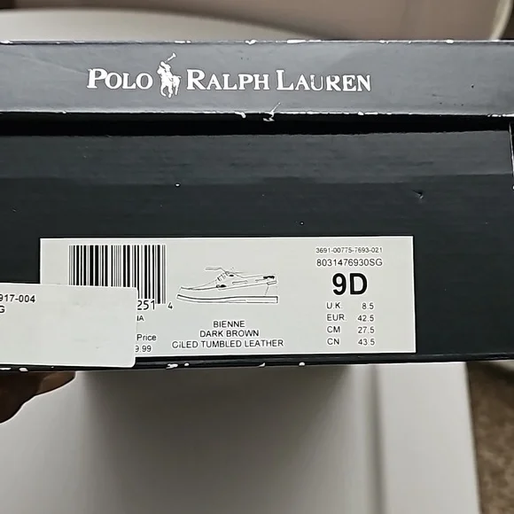 Shoe - Picture 4 of 4